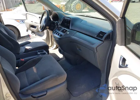 2005 Honda Odyssey Lx z USA, uszkodzony, nr VIN 5FNRL38295B073236